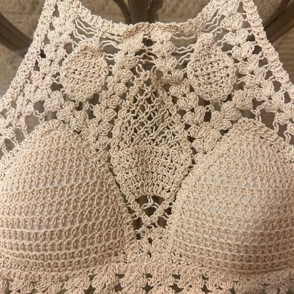 
                  
                    Load image into Gallery viewer, Luxor Crochet Bikini Top
                  
                